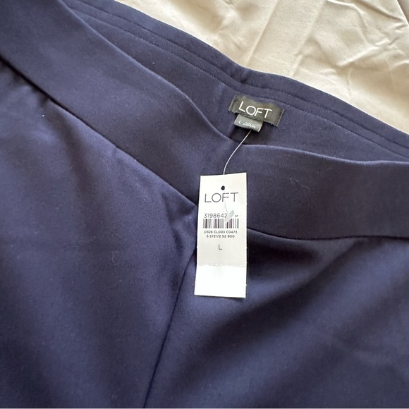 NWT Loft Ponte Pull On Pants Large - Picture 2 of 5